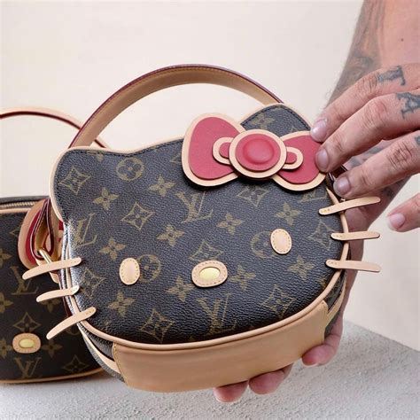 louis vuitton hello kitty purse|sheron barber hello kitty bag.